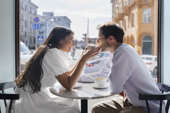 Join the Herpes Support Group in Windsor and connect with compassionate individuals on PositiveSingles&mdash;a safe space for love & hope.