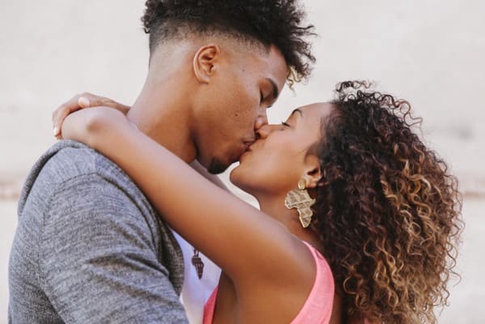 STD Dating in Fort Wayne, Indiana - HSV, HPV, HPV