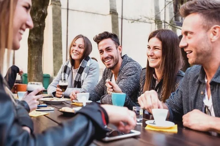 Join the Herpes Support Group in Gungahlin and connect with compassionate individuals on PositiveSingles&mdash;a safe space for love & hope.