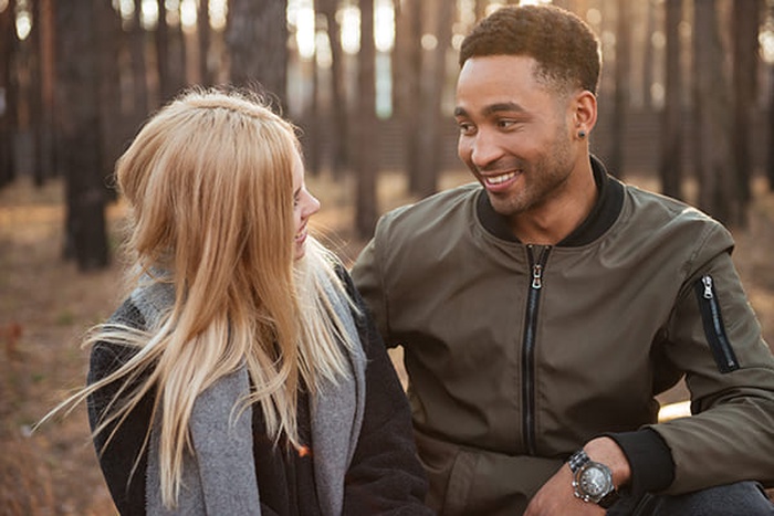 HPV Dating with Genital Warts in Armed Forces Americas