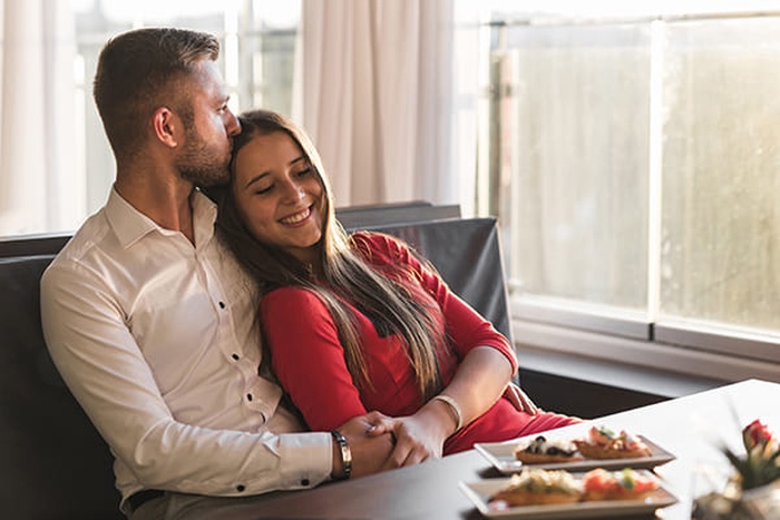 Dating Herpes Singles in Hollywood