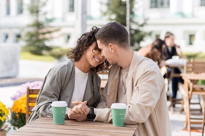 dating with herpes