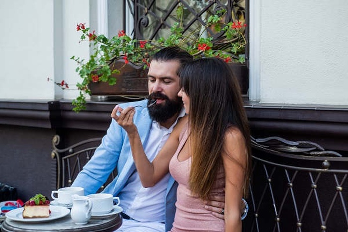 dating with herpes