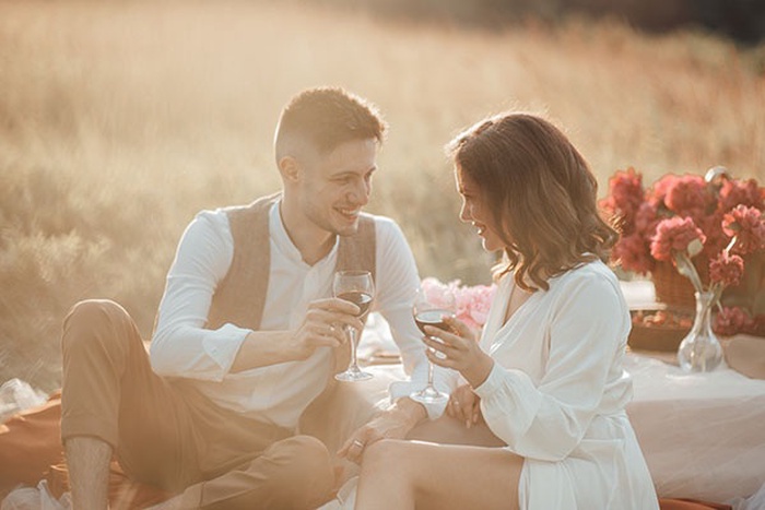Herpes Dating in West Haven, Connecticut &ndash; Finding Connection, Support, and Understanding