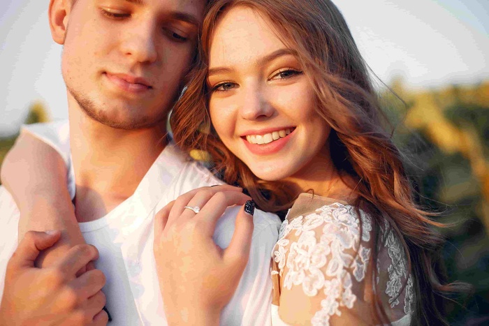 STD Dating in Corona