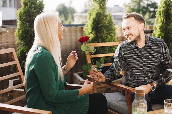 dating with herpes