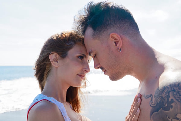 Gothenburg's Herpes Dating Community