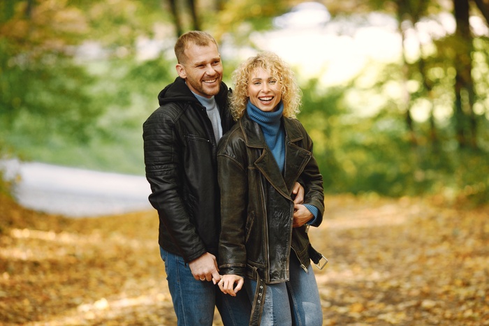 Meet Singles with Herpes in Costa Mesa