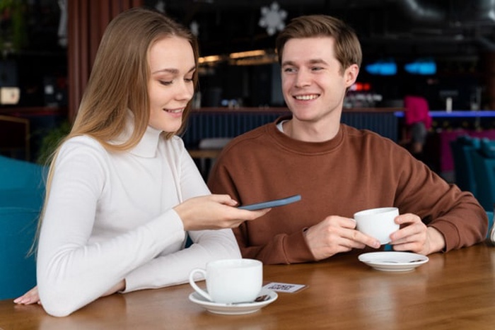 herpes dating Grand Froks