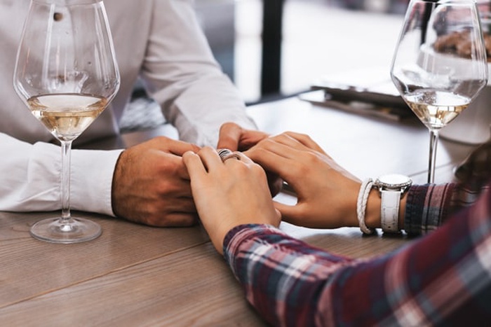 hiv dating in Milton Keynes