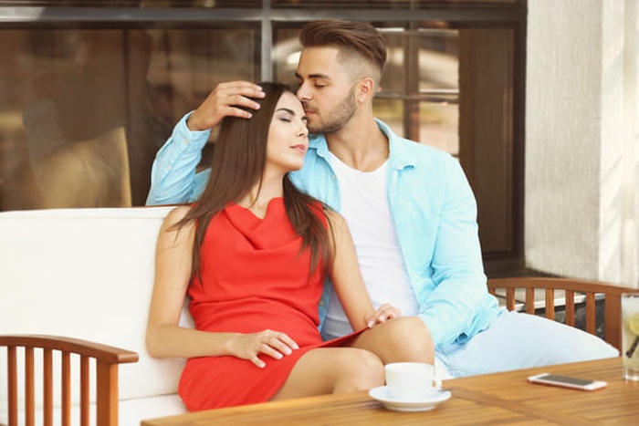 Date HIV Positive Singles in Sacramento, California