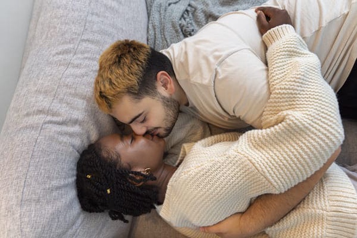 Connect with HIV Singles in Linz - Best HIV Dating Site in Austria