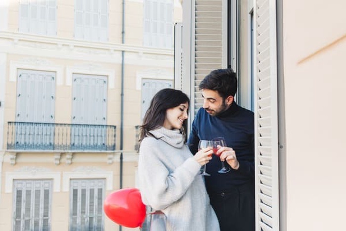 the leading dating site for HIV-positive people in Liguria