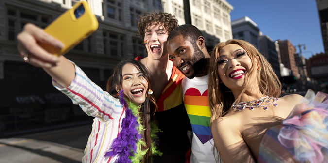 LGBTQ+ and Living with Herpes: How to Date with Confidence and Clarity