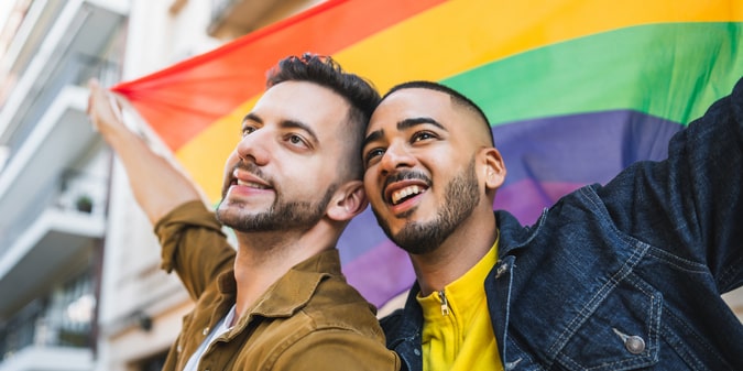 Fresh Starts for HIV Gay Singles This New Year